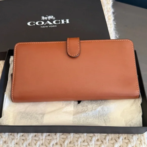Coach Tan Leather Zip Wallet - Picture 4 of 6